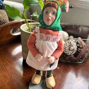 Polly 1979 Rumble Seat Press Norman Rockwell 9" Character Porcelain Doll w/ box